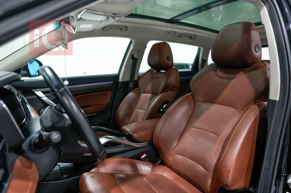 جيلي أزكارا